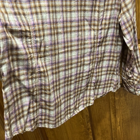 Flannel plaid Shirt - Picture 9 of 11